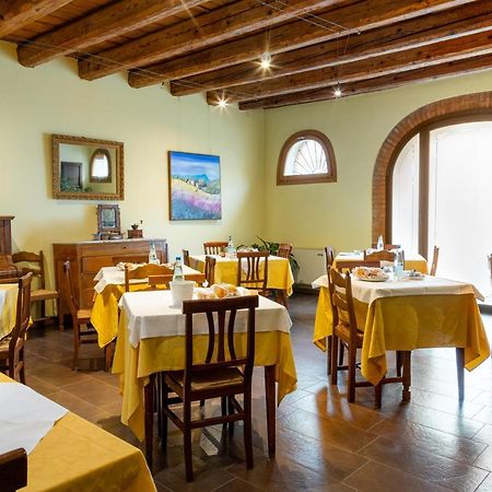 Albergo Ristorante Leon D'Oro Este Buitenkant foto