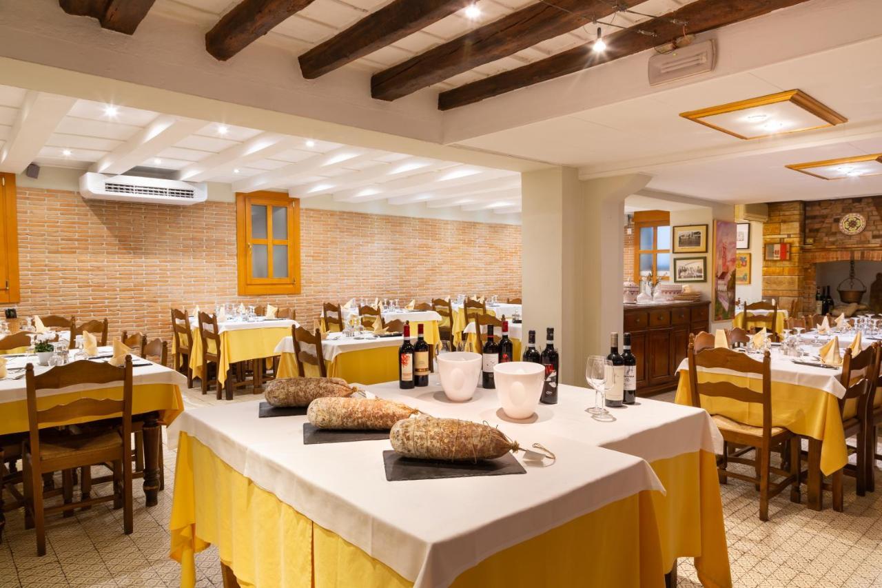 Albergo Ristorante Leon D'Oro Este Buitenkant foto