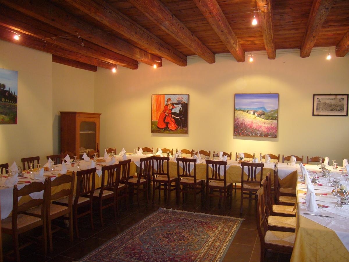 Albergo Ristorante Leon D'Oro Este Buitenkant foto