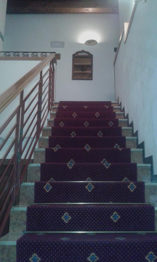 Albergo Ristorante Leon D'Oro Este Buitenkant foto